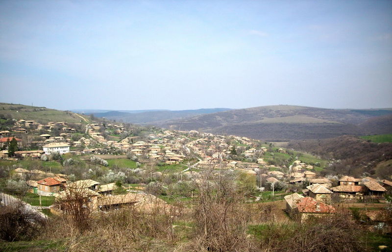 File:Selo Konak 2009.jpg