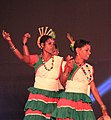 Siddi_dance_of_Karnataka_at_Central_Park,_Connaught_Place,_New_Delhi_IMG_1711_01