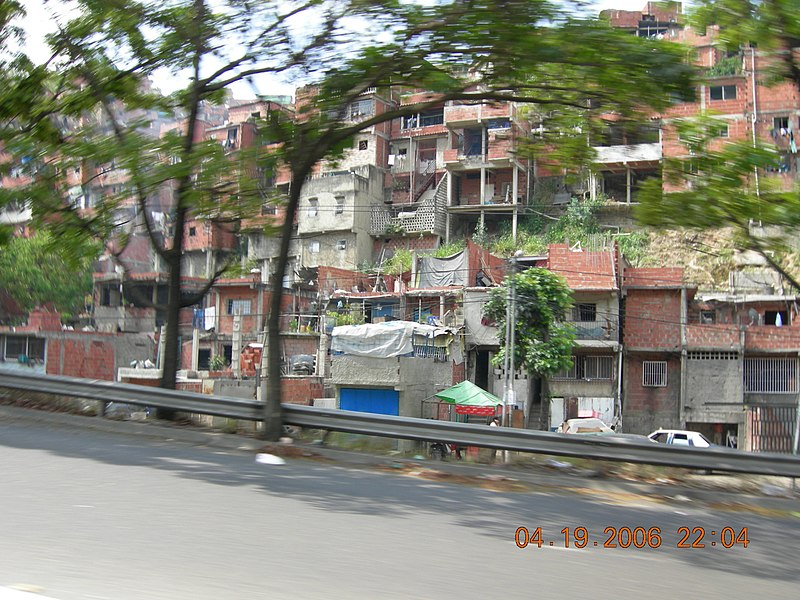 File:Slums of Petare.jpg