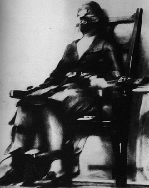 January 12, 1928: Murderer Ruth Snyder executed in the electric chair, secretly photographed by New York's Daily News