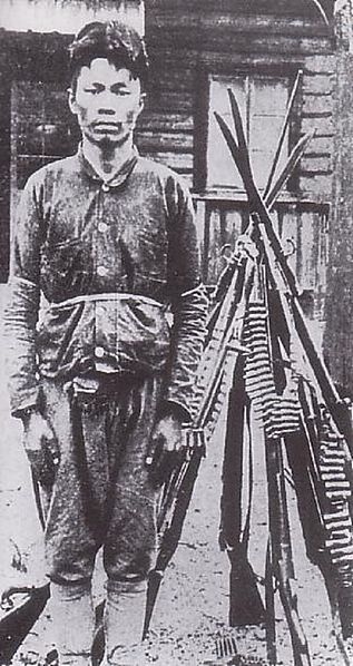 File:Soldier of Anti-Japanese Volunteer Armies.JPG