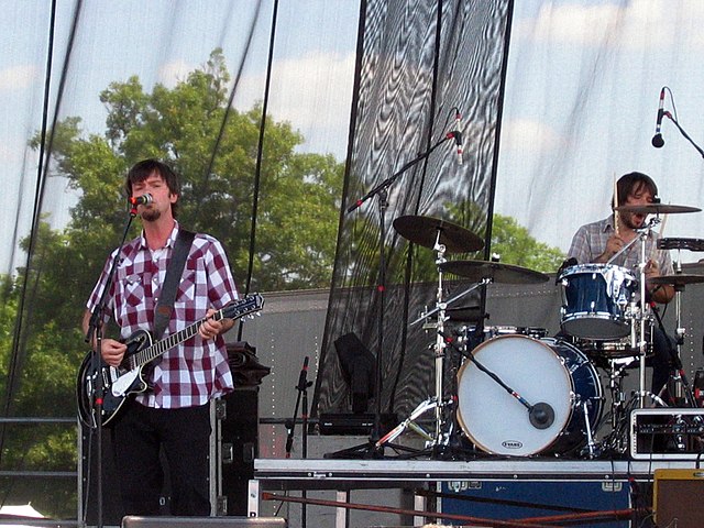 Son Volt performing in 2005