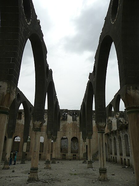 File:St. Giragos Armenian Church in Diyarbakır (2008) 529.jpg