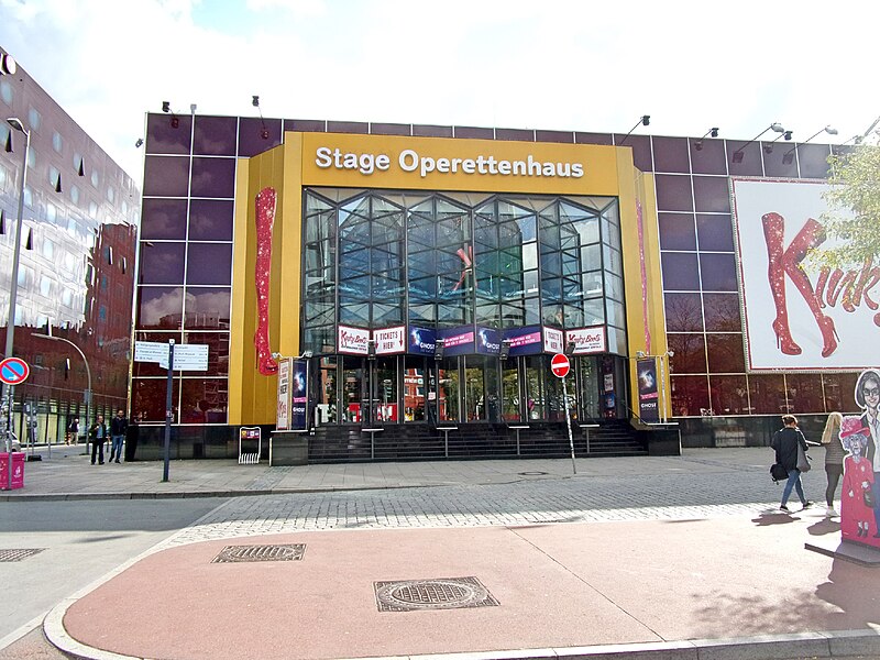 File:Stage Operettenhaus in Hamburg-St. Pauli.jpg