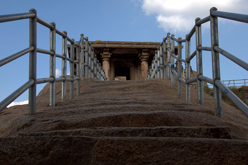 File:Steps, Chitradurga.jpg