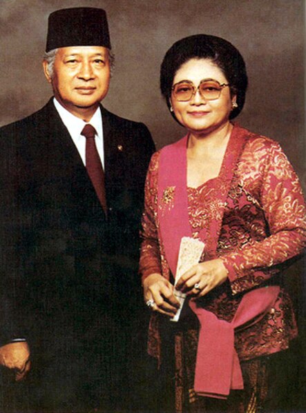 Portrait of Suharto and Siti Hartinah, c. date unknown