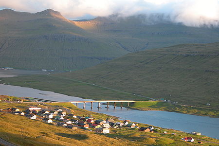 Tập_tin:Sundini_at_Norðskáli,_Faroe_Islands.JPG