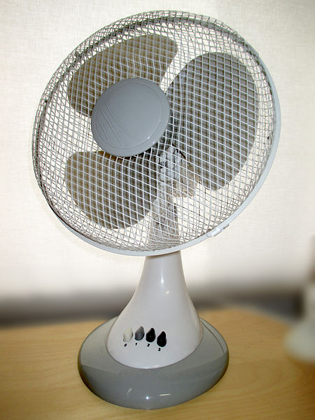 File:Table fan FT-1201 II 30 cm 9186.jpg