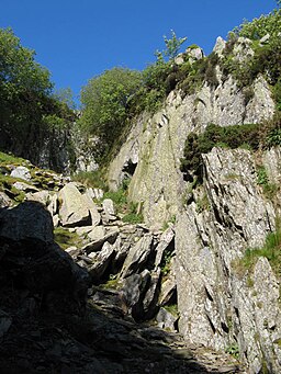 Tal y Fan quarry - geograph.org.uk - 1330558