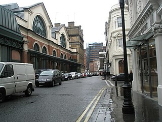 <span class="mw-page-title-main">Tavistock Street</span> Street in the Covent Garden area of London