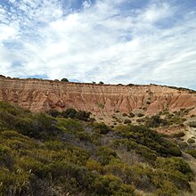 The Amphitheatre rock formation The Amphitheatre rock formation in Hallett Cove.jpg