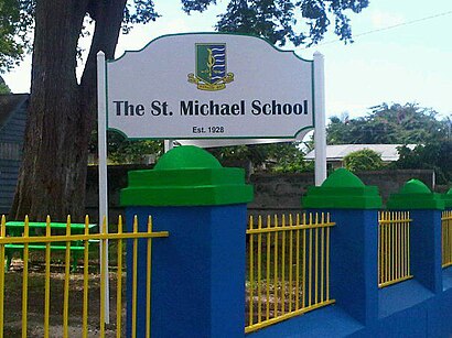 How to get to The St. Michael School with public transit - About the place