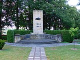 Trutnov - hřbitov, památník osvobození a čs. letců padlých ve 2. sv. válce