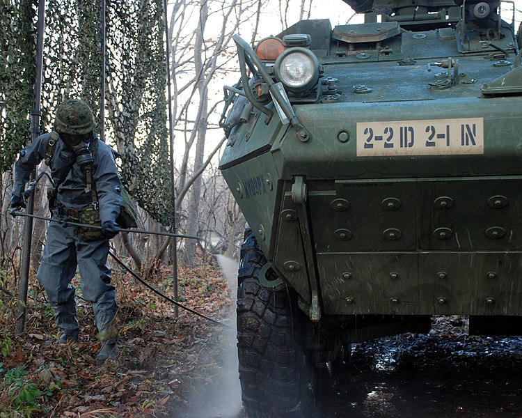 File:US Army and JGSDF exchange chemical decon techniques during Orient Shield 14 141028-A-WG123-008.jpg