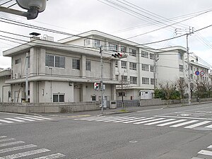 松山市立新玉小学校