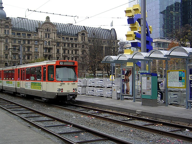 File:Umgestaltung Willy-Brandt-Platz, Frankfurt.jpg