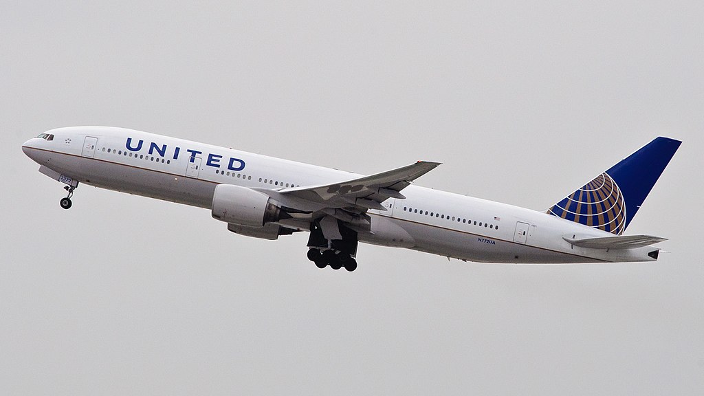 File:United Airlines - N772UA (7174530365).jpg - Wikipedia