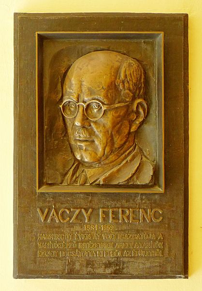 File:Váczy ferenc plaque (Nagykőrös Hősök tere 8).jpg