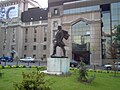Споменик Васи Чарапићу, који је извео јуриш на Стамбол капију током опсаде Београда, у близи Трга Републике у Београду