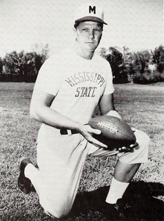 Wade Walker American football player and coach, college athletics administrator