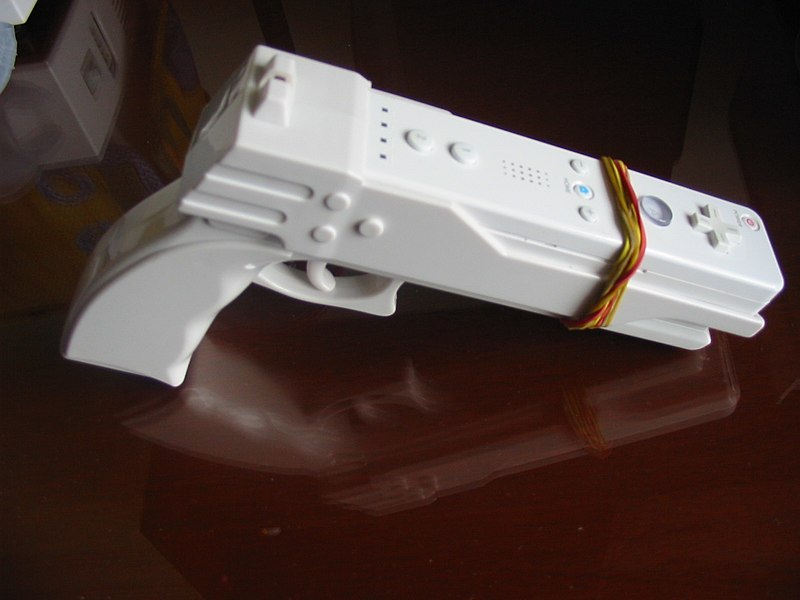 File:Wii Gun WIth Rubber Bands.JPG