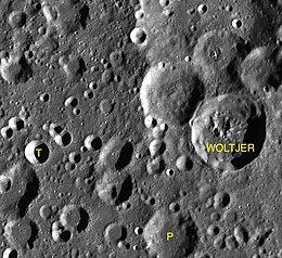 Carte des cratères satellites de Woltjer.jpg