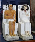 Rahotep ve Nofret Heykelleri; yaklaşık MÖ 2649-2609; boyalı kireçtaşı; 122 cm; Mısır Müzesi (Kahire)