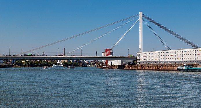 Traffic congestion on the Kurt-Schuhmacher-Bridge over the Rhine