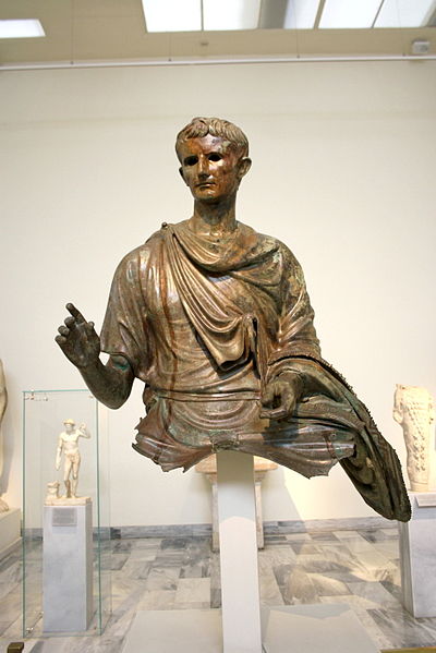 File:1439 - Archaeological Museum, Athens - Augustus, ca. 12 BC - Photo by Giovanni Dall'Orto, Nov 13 2009.jpg