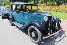 1932 Wizard 75 de luxe
4-light body - Martin & King, Melbourne 1932 Hillman Wizard DeLuxe Saloon (24660703315).jpg