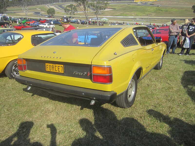 File:1974 Leyland P76 Force 7V Coupe (9735083929).jpg