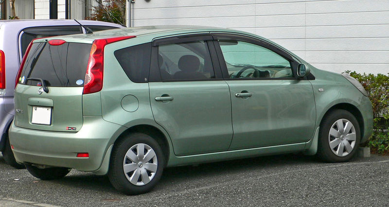 File:2005 Nissan Note 02.jpg