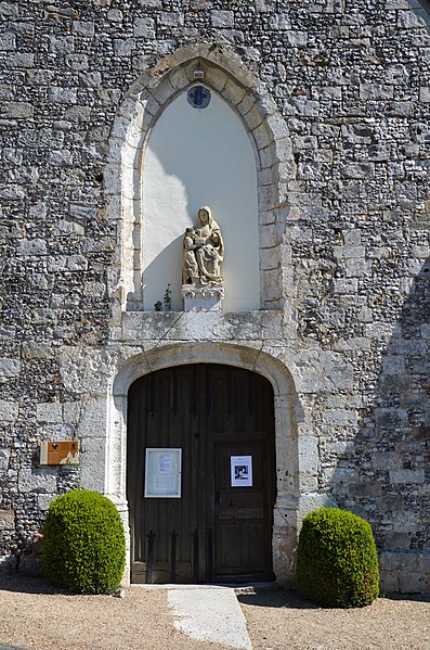 File:2012 DSC 0265 Eglise de Lyons la Forêt.jpg