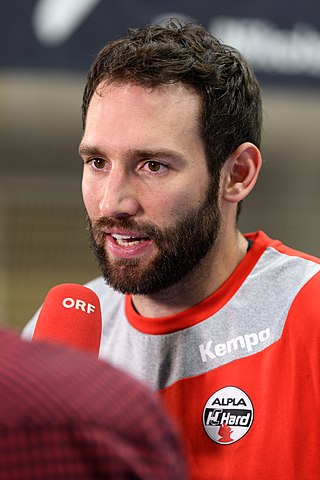 <span class="mw-page-title-main">Dominik Schmid (handballer)</span> Austrian handball player