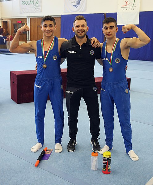 File:2019-05-25 Budapest Cup age groups I and II all-around competition victory ceremonies (Martin Rulsch) 55.jpg