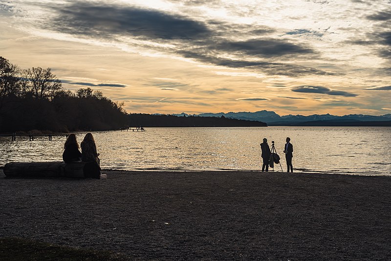 File:20220102 Lakefront Inning am Ammersee 05.jpg