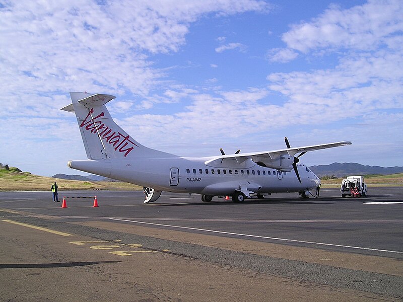 File:ATR-42-320 de Air Vanuatu à l'aéroport international de Port Vila.jpg