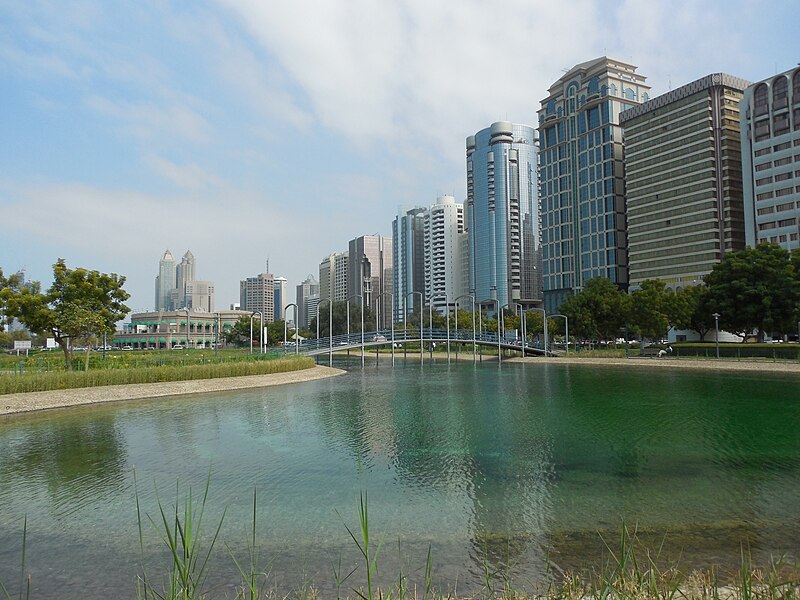 File:A view from Lake Park in Abu Dhabi, UAE.JPG