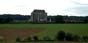 Abbaye St Martin au bois 1.jpg