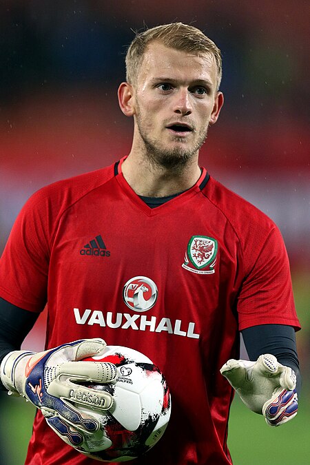 Adam Davies playing for Wales vs Austria 02.jpg