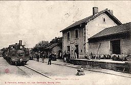 Ancienne gare de Gueugnon.jpg