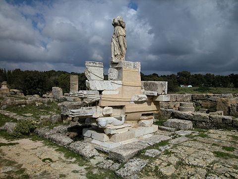 Archaeological site. Кирена храм Аполлона. Древнегреческий город Кирена. Археологические памятники Кирены. Древний город Кирена.