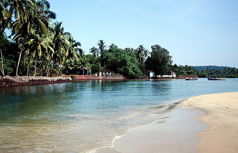 Файл:Baga River in Goa.jpg