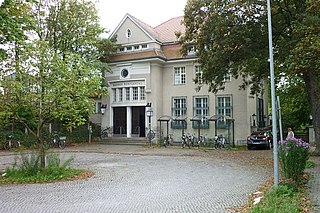 <span class="mw-page-title-main">Röntgental station</span> Railway station in Panketal, Germany