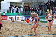 Deutsch: Beachhandball Europameisterschaften 2019 (Beach handball Euro); Tag 5: 6. Juli 2019 – Frauen, Halbfinale, Ungarn-Niederlande 2:0 (19:16, 15:12) English: Beach handball Euro; Day 5: 6 July 2019 – Semifinal Women – Hungary-Netherlands 2:0 (19:16, 15:12)