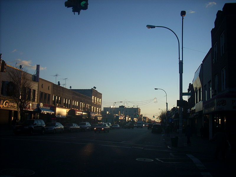 File:Bensonhurst at 18th Avenue and 66th Street.jpg