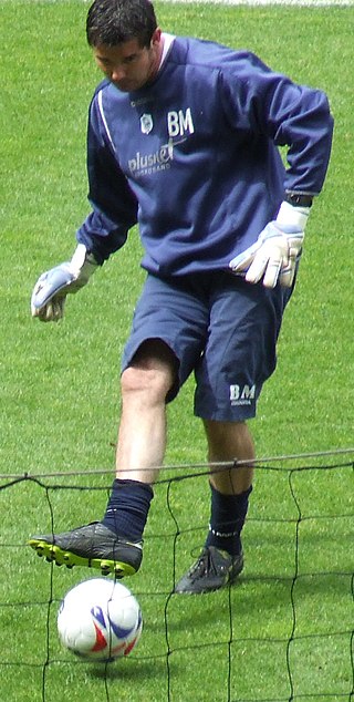 <span class="mw-page-title-main">Billy Mercer (footballer, born 1969)</span> English footballer and coach