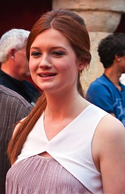 Bonnie Wright - Wikipedia