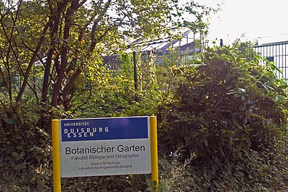 So kommt man zu Botanischer Garten Der Universität Duisburg-Essen mit den Öffentlichen - Mehr zum Ort Hier