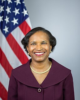 <span class="mw-page-title-main">Brenda Mallory (public official)</span> American government official